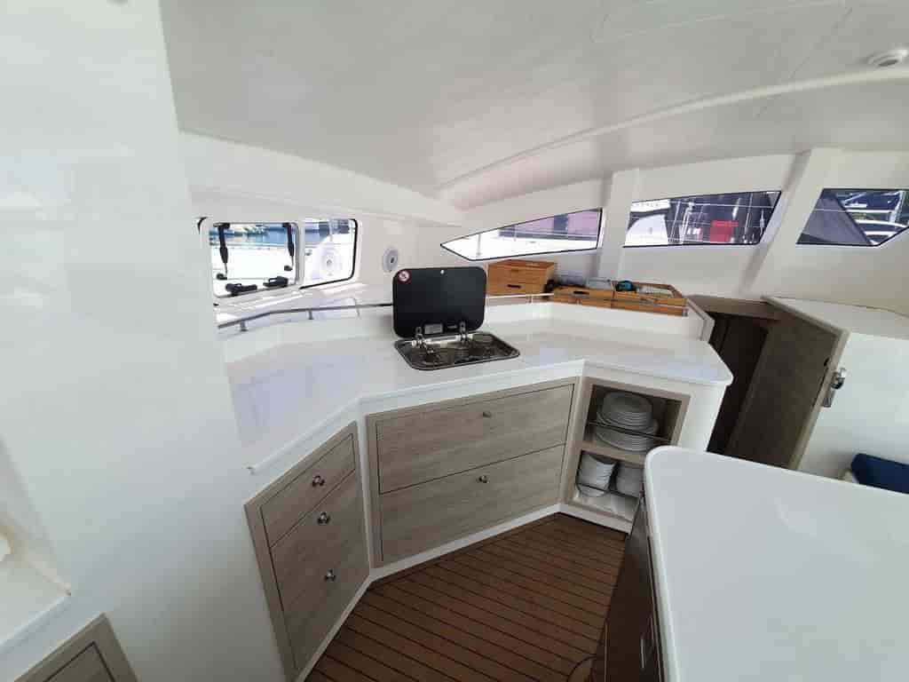 Boat picture 9