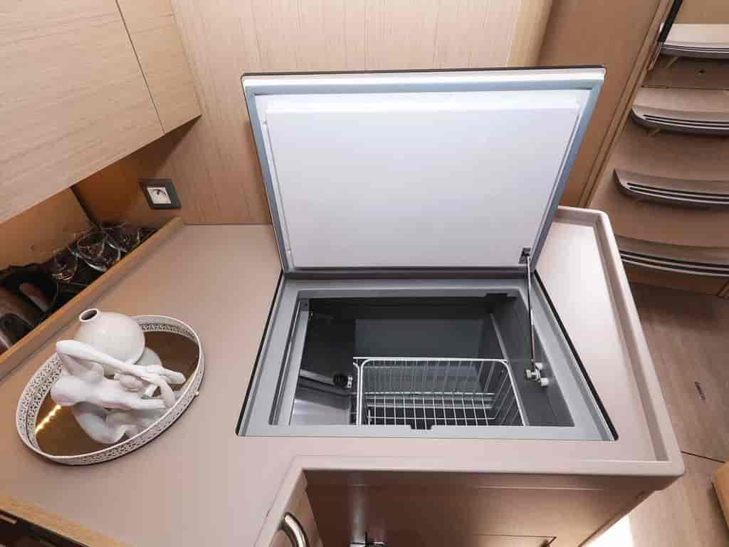 Boat picture 16