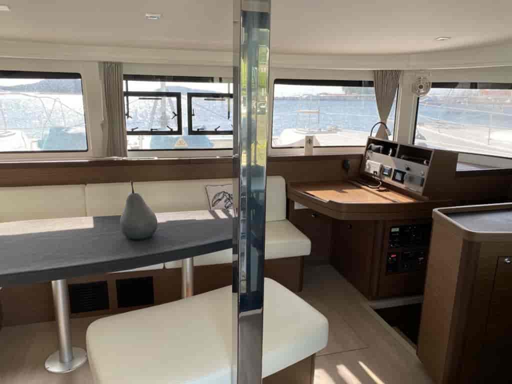 Boat picture 9
