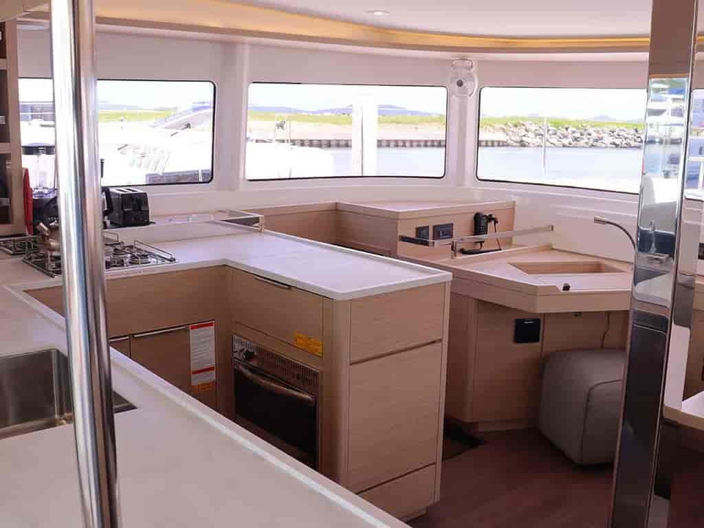 Boat picture 13