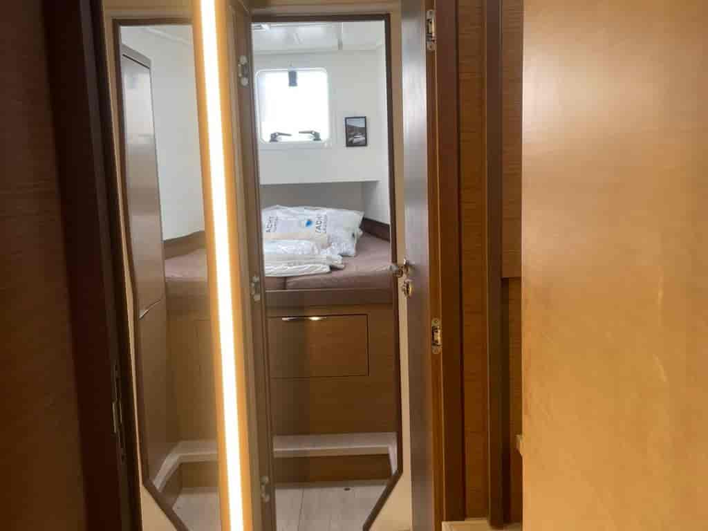 Boat picture 9