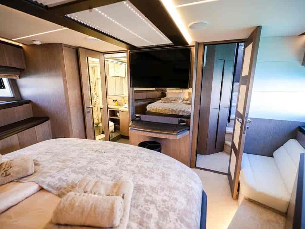 Boat picture 23