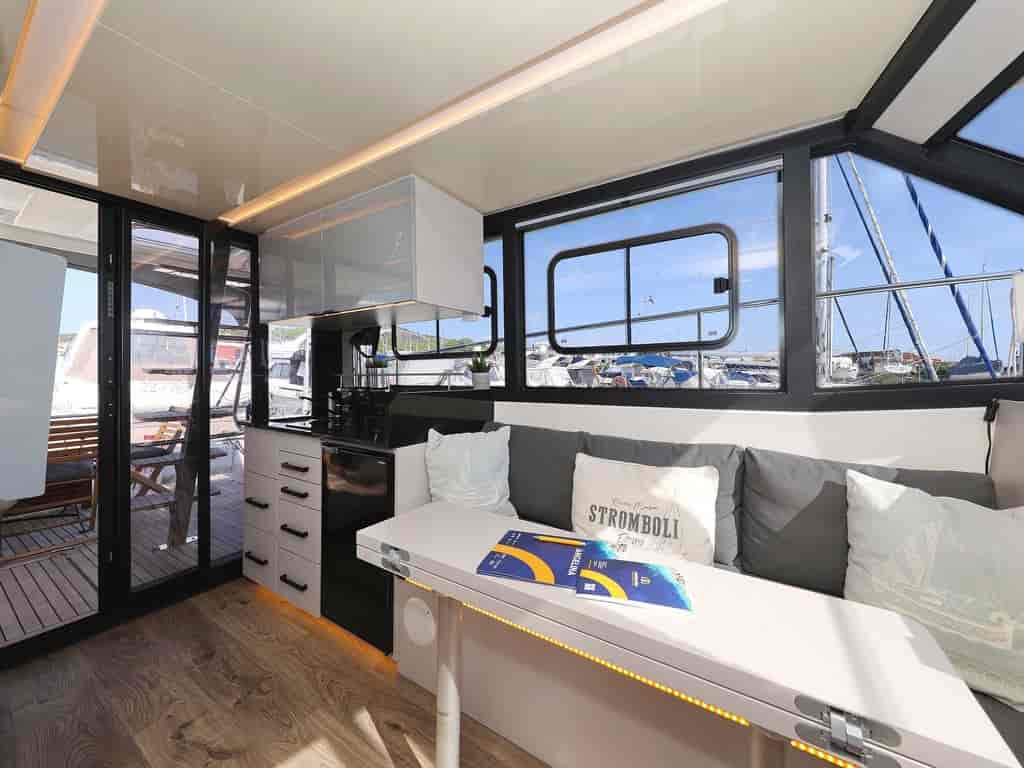 Boat picture 19