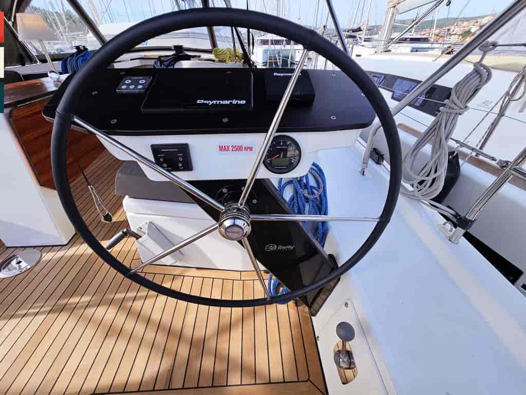 Boat picture 9