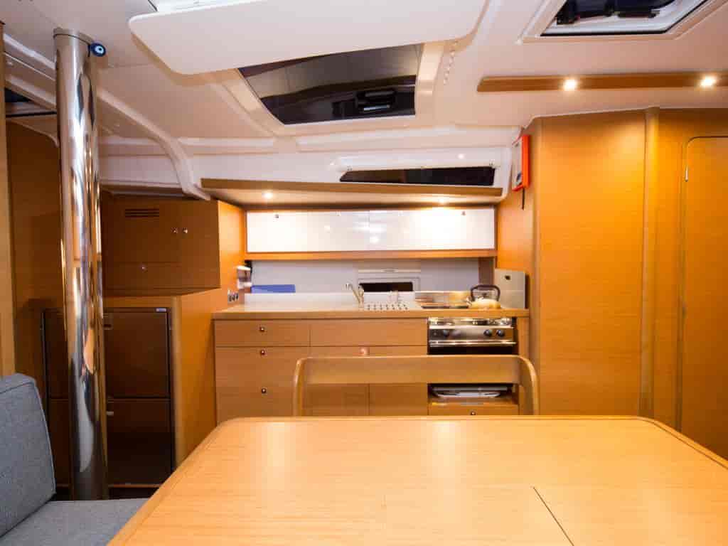 Boat picture 9