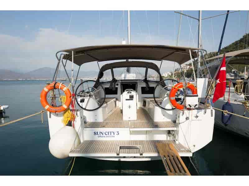Photo of undefined, image 1 of 9