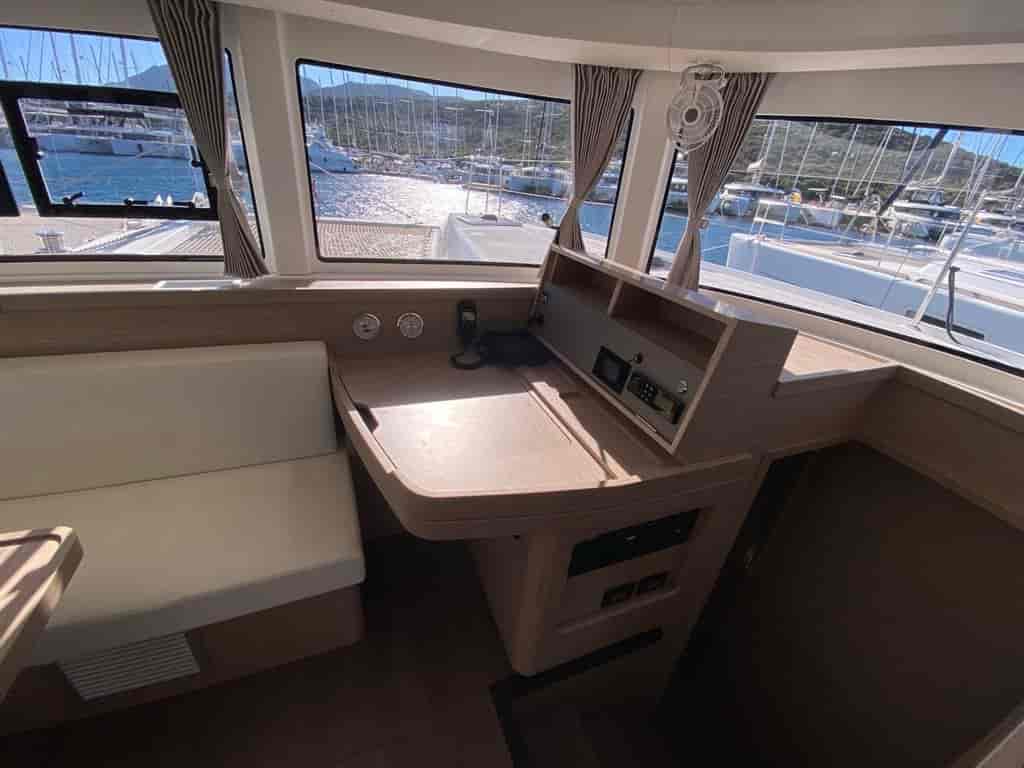 Boat picture 17