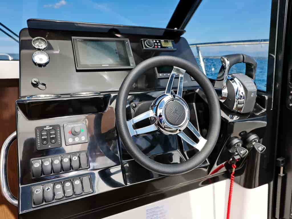 Boat picture 14