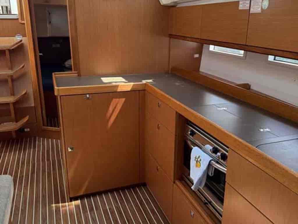 Boat picture 13