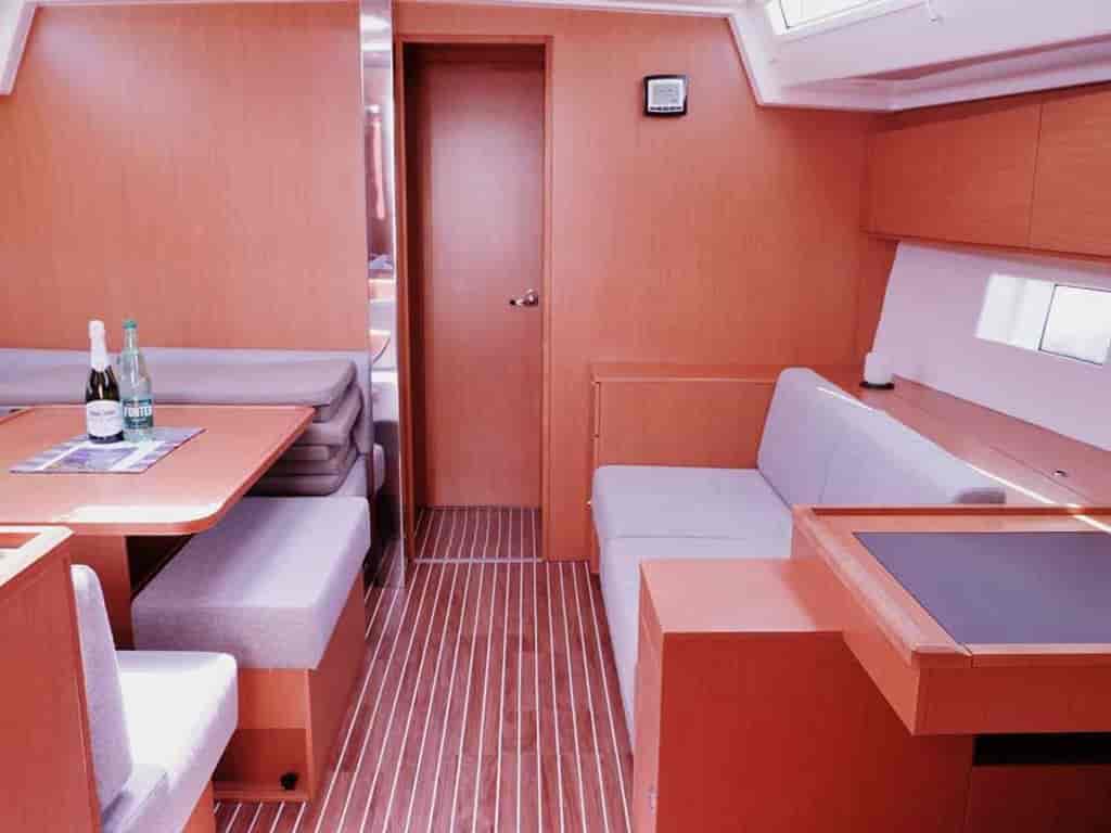 Boat picture 9