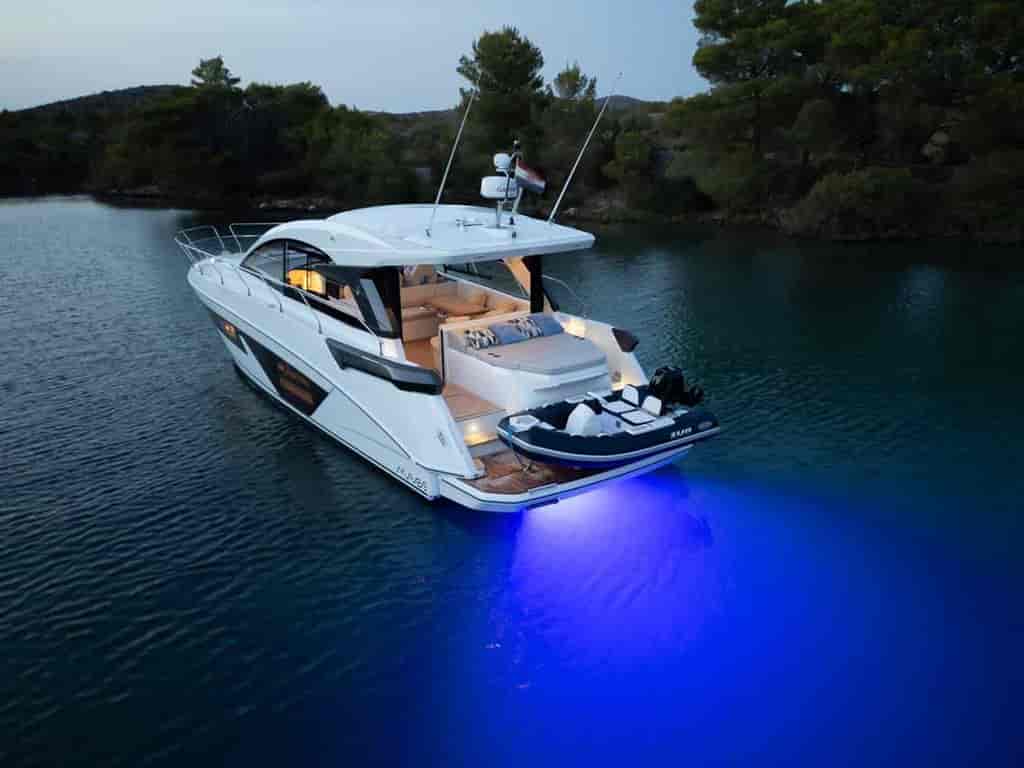 Boat picture 20