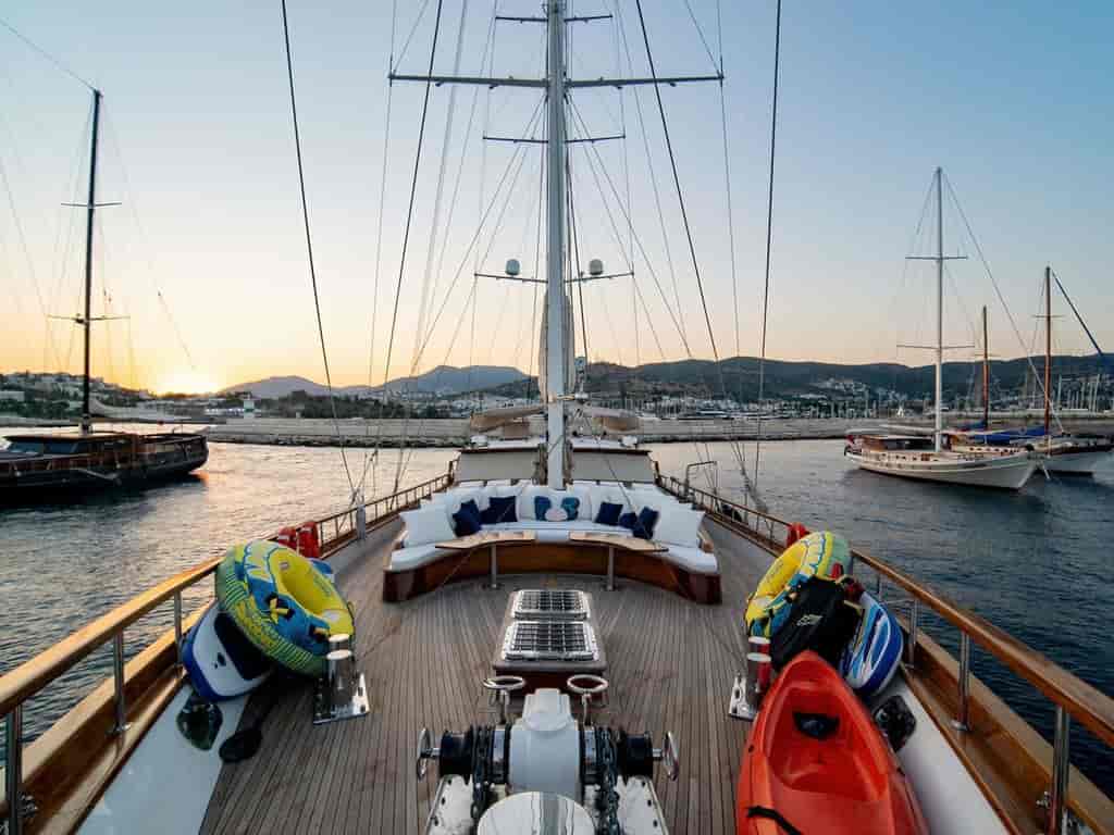 Boat picture 4