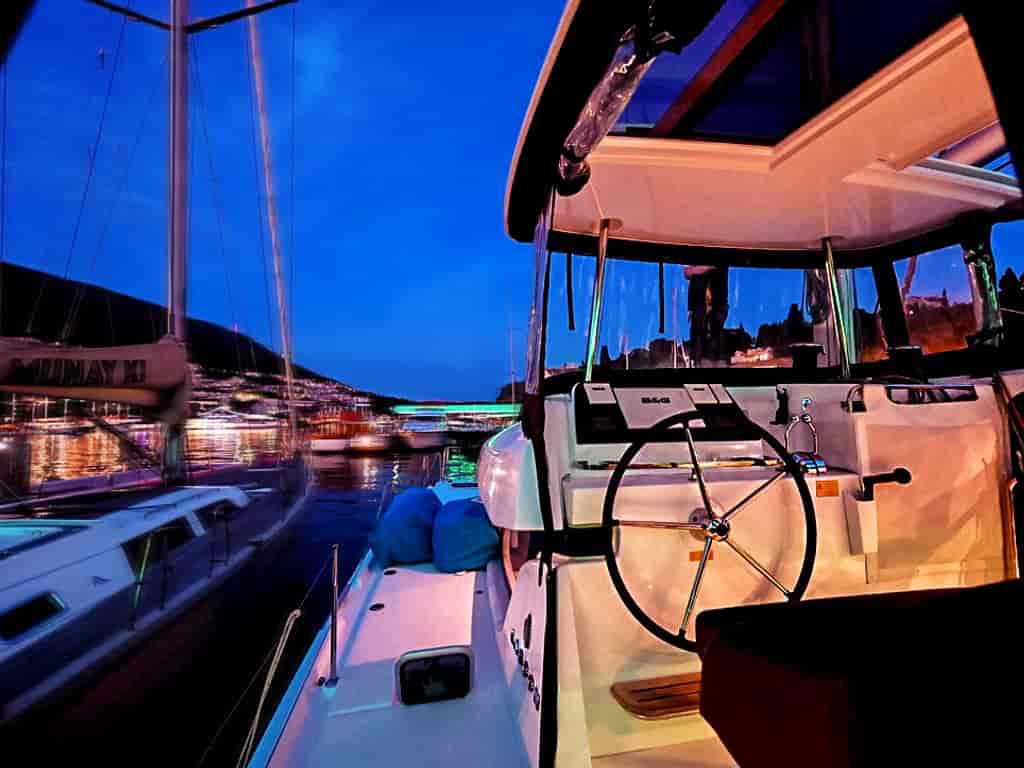Boat picture 12
