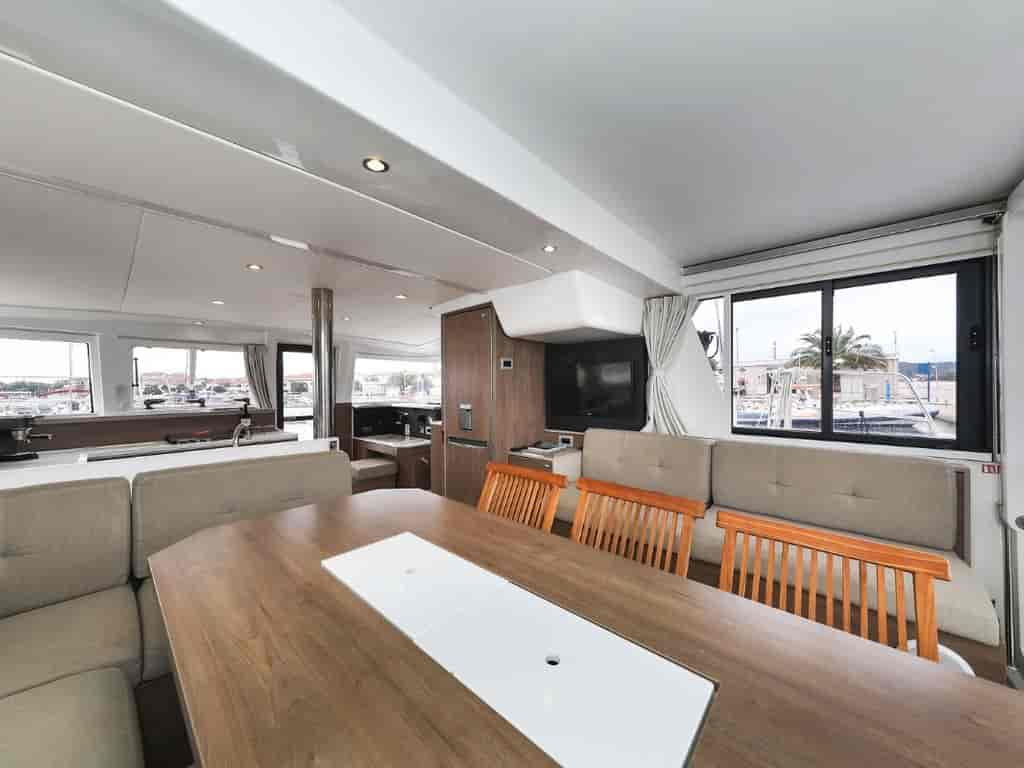 Boat picture 9