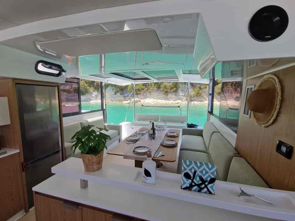 Boat picture 18