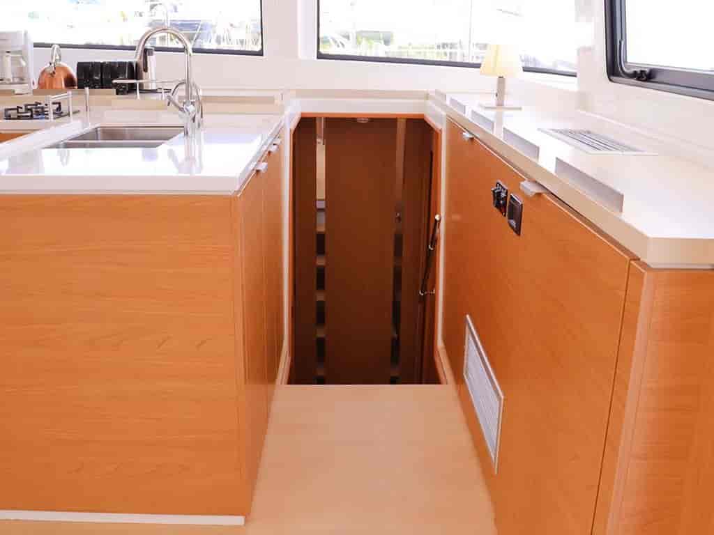 Boat picture 14