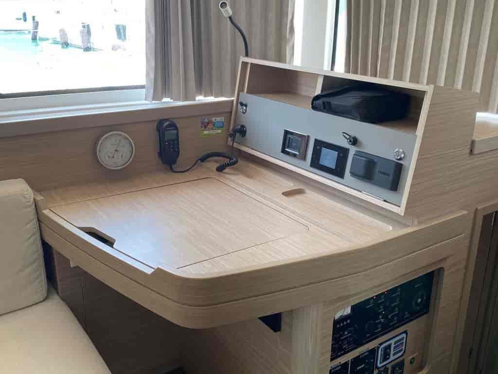 Boat picture 17