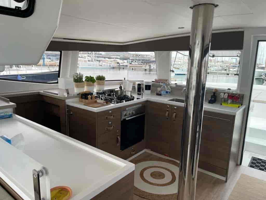 Boat picture 13