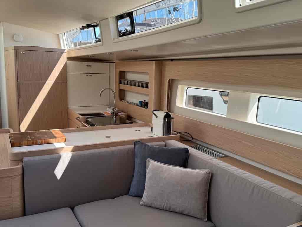 Boat picture 9
