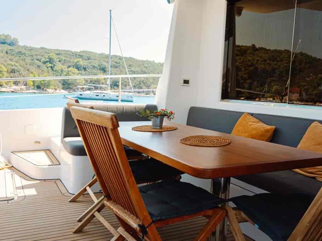 Boat picture 16