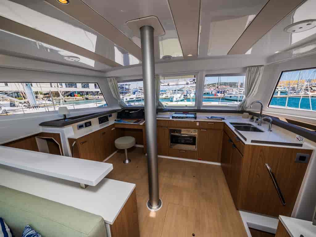 Boat picture 17