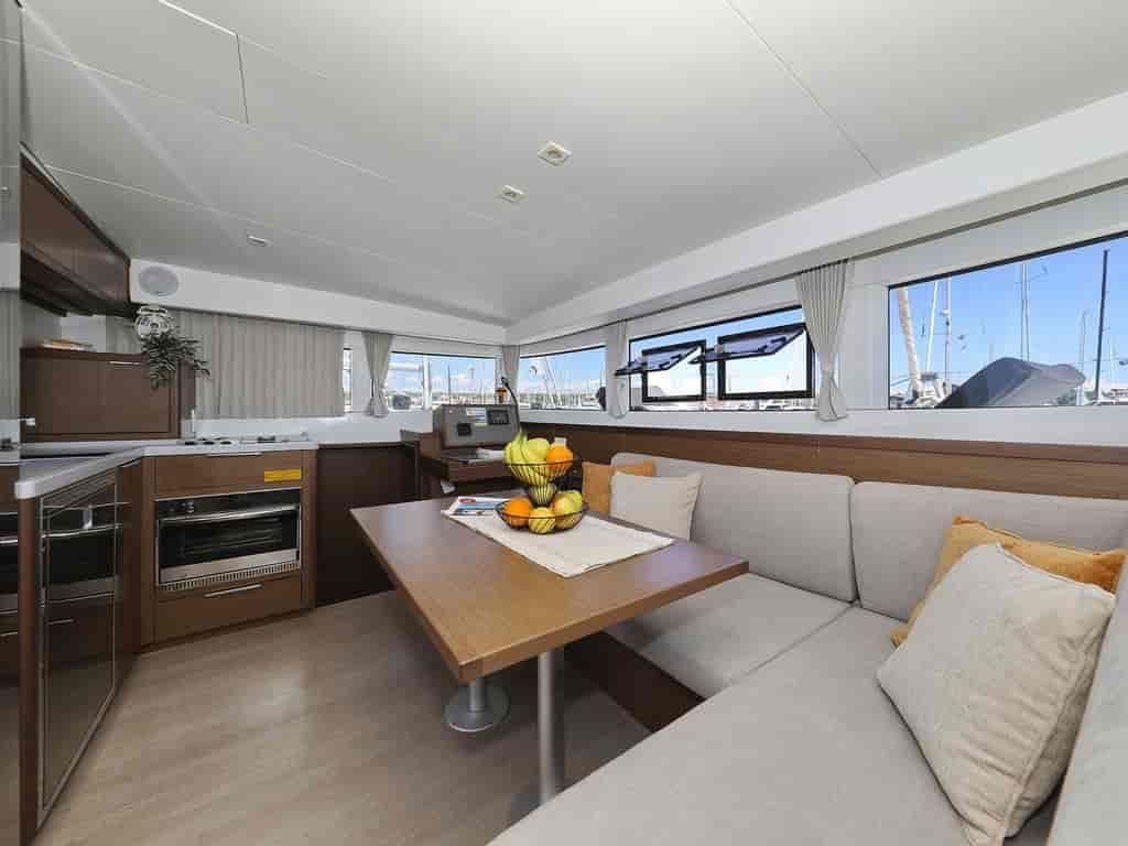 Boat picture 13
