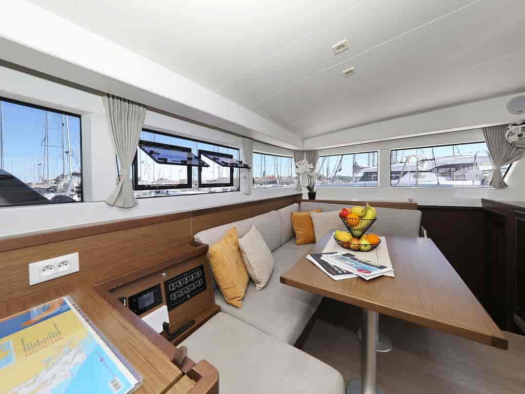 Boat picture 14
