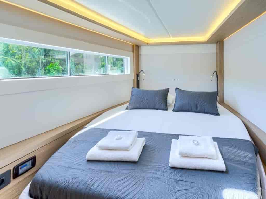 Boat picture 17