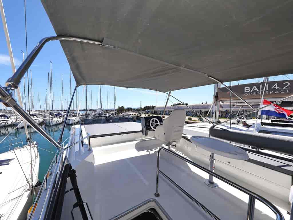 Boat picture 9