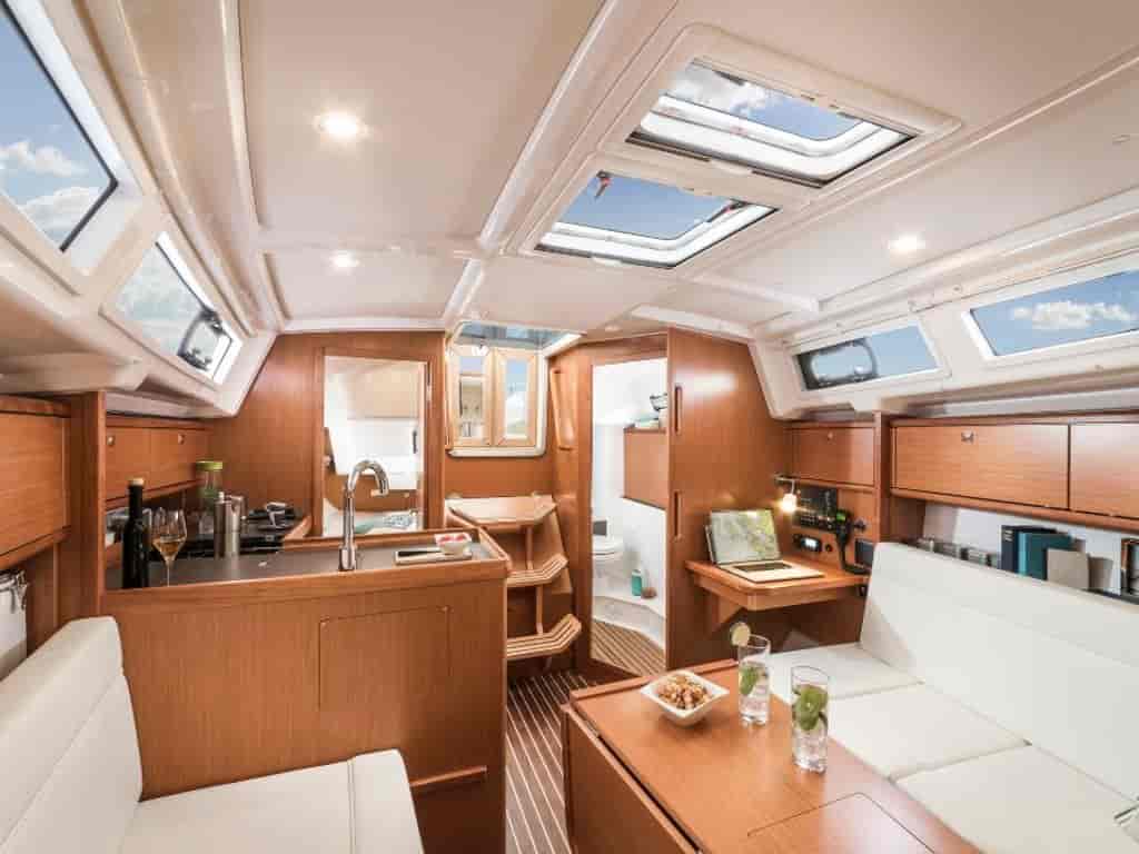 Boat picture 9