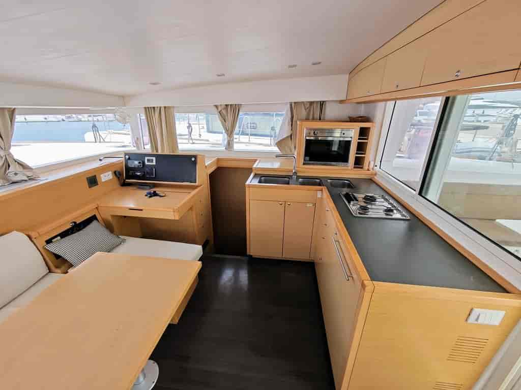 Boat picture 12