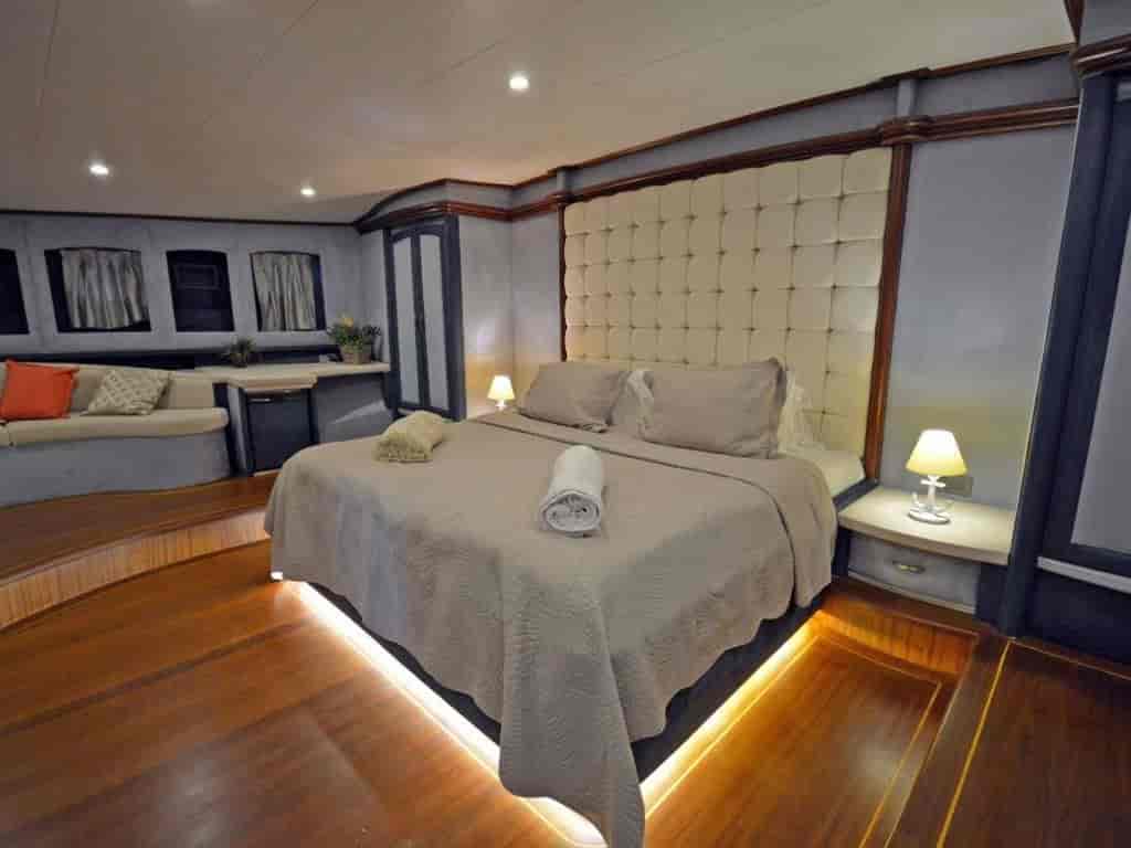 Boat picture 25