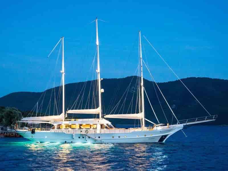 Boat picture 1