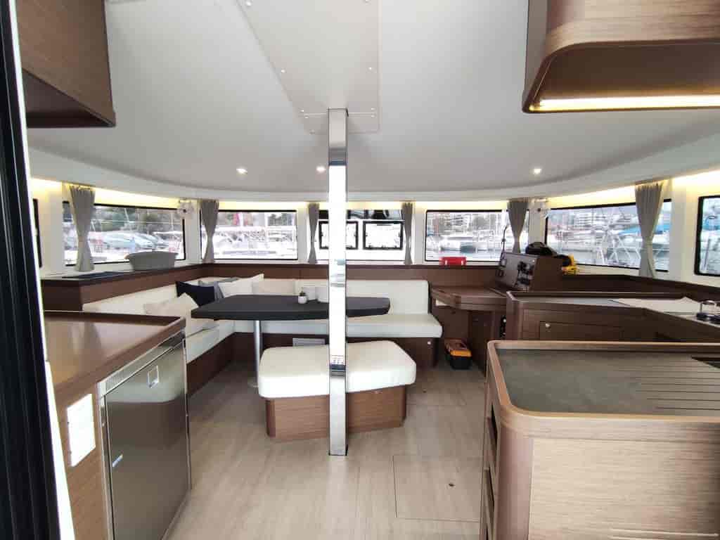 Boat picture 17