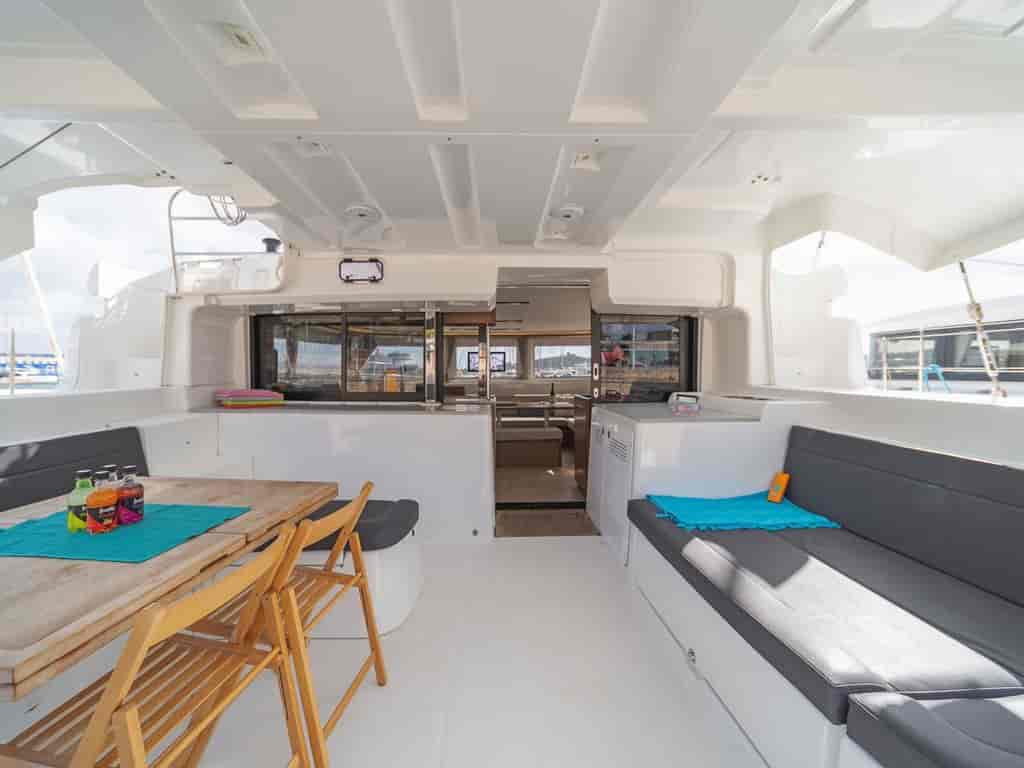 Boat picture 9