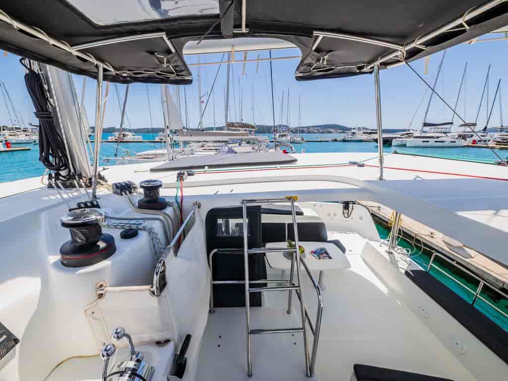 Boat picture 9