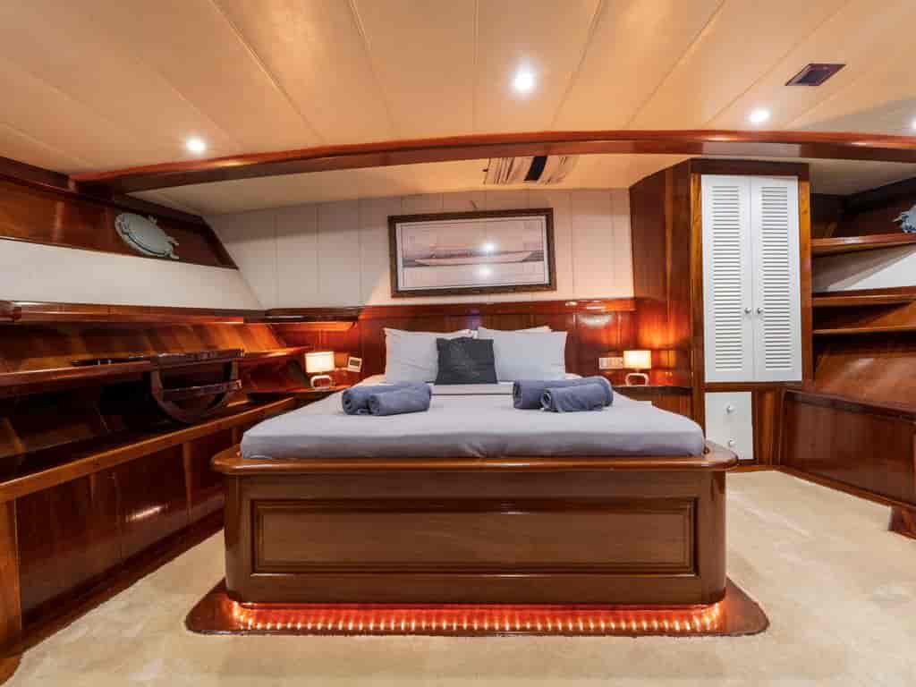 Boat picture 13