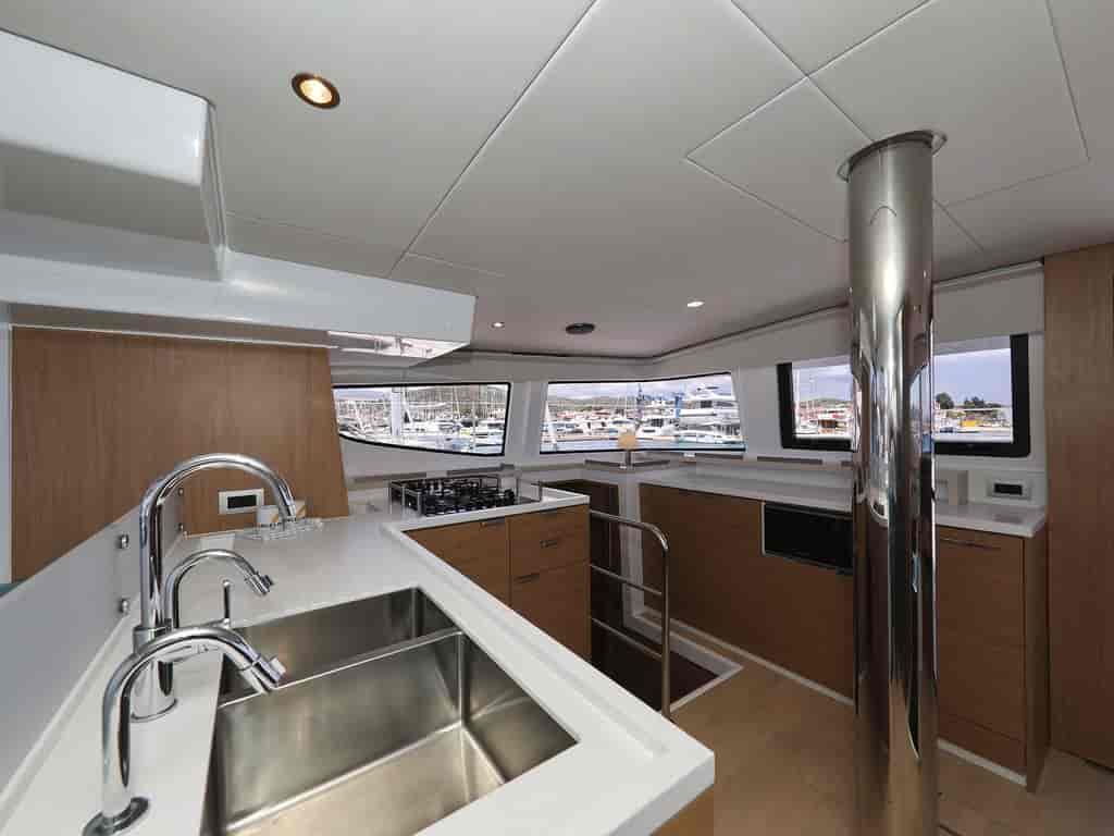 Boat picture 19