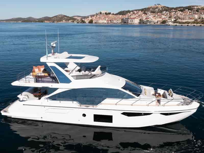 Boat picture 1