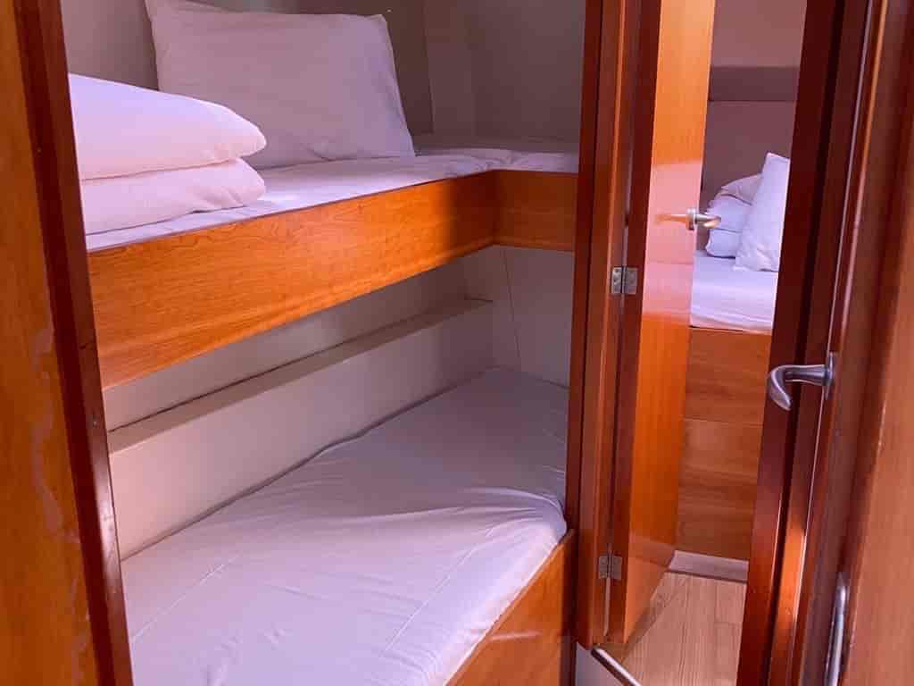 Boat picture 9