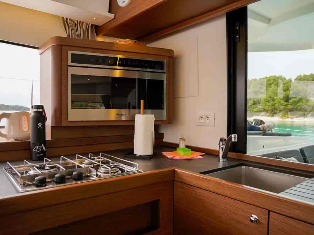 Boat picture 13