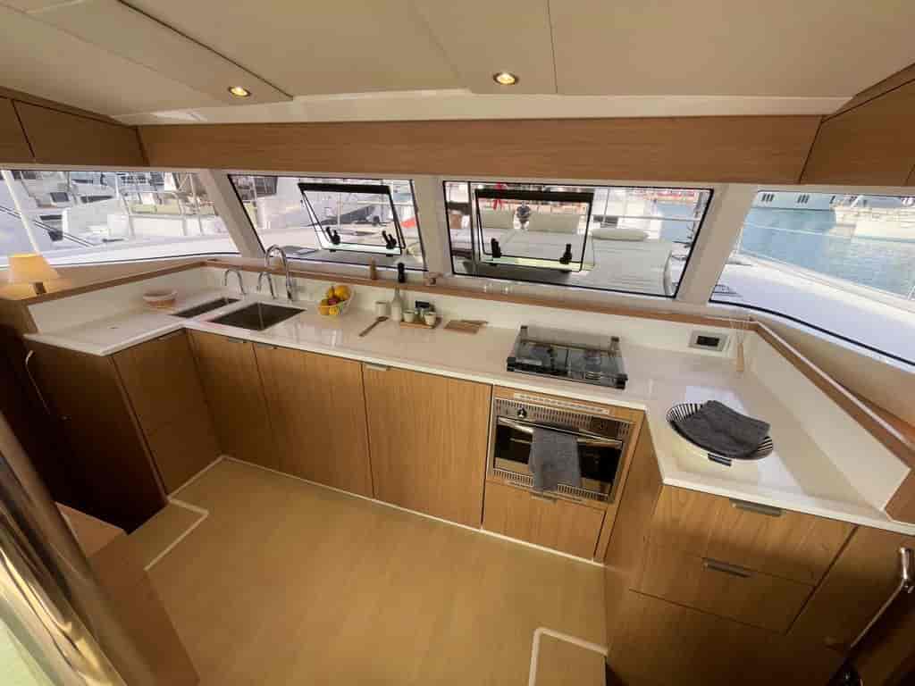 Boat picture 17