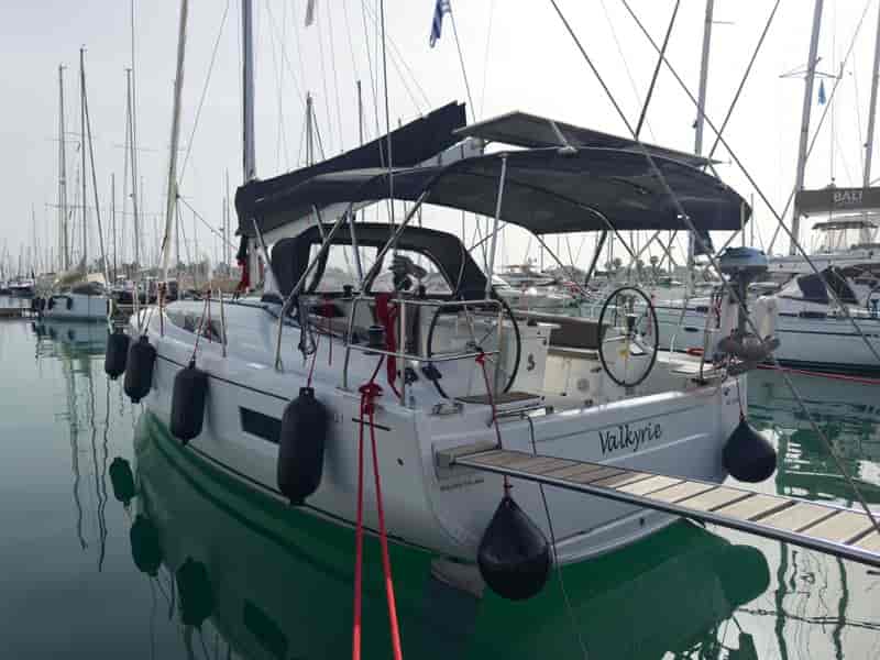 Photo of undefined, image 1 of 18