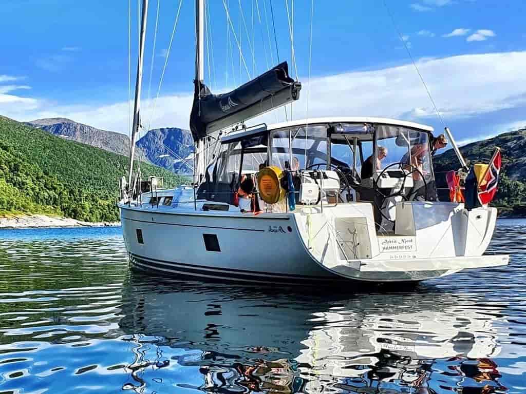 Boat picture 9