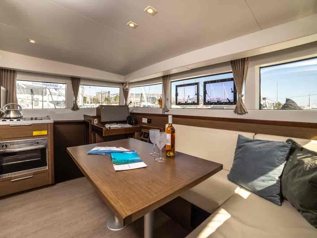 Boat picture 13
