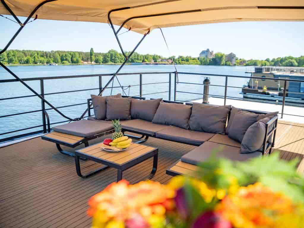 Boat picture 9