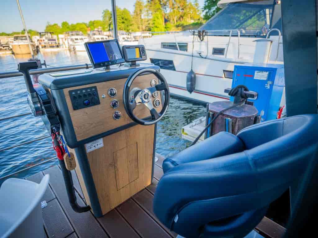 Boat picture 23
