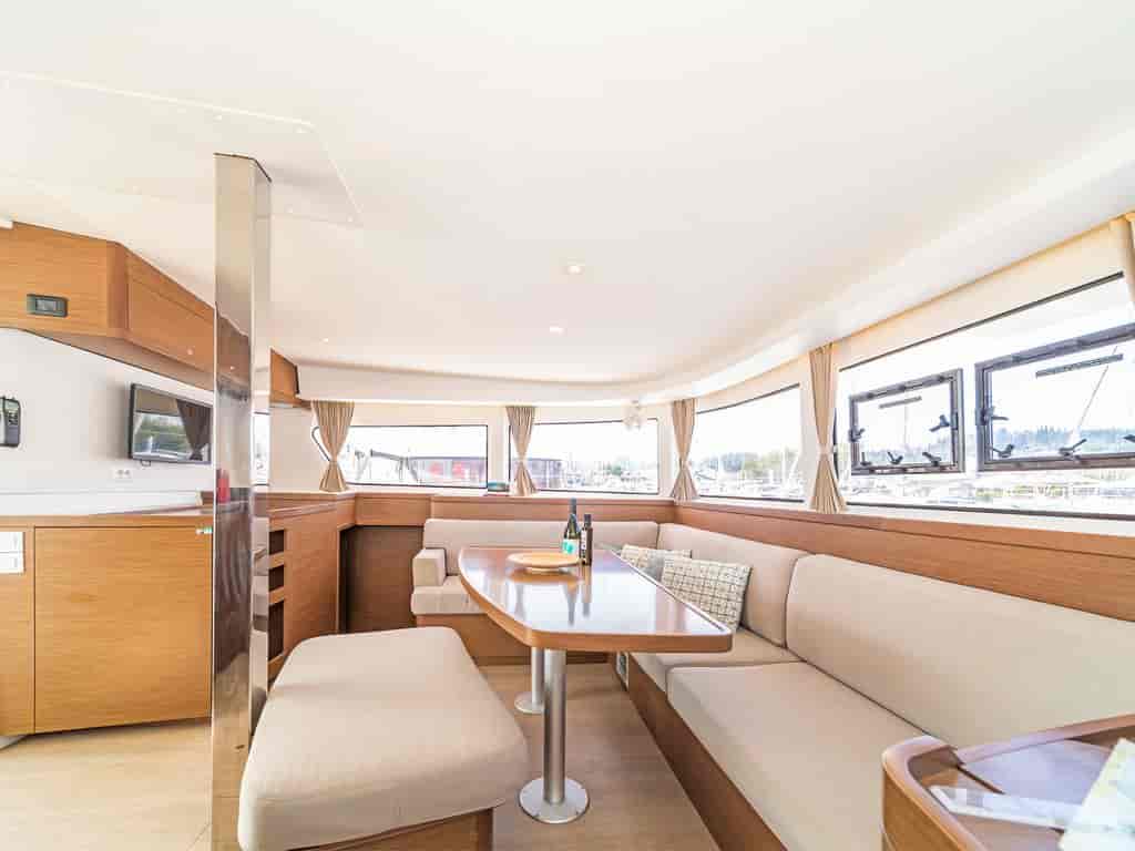 Boat picture 17