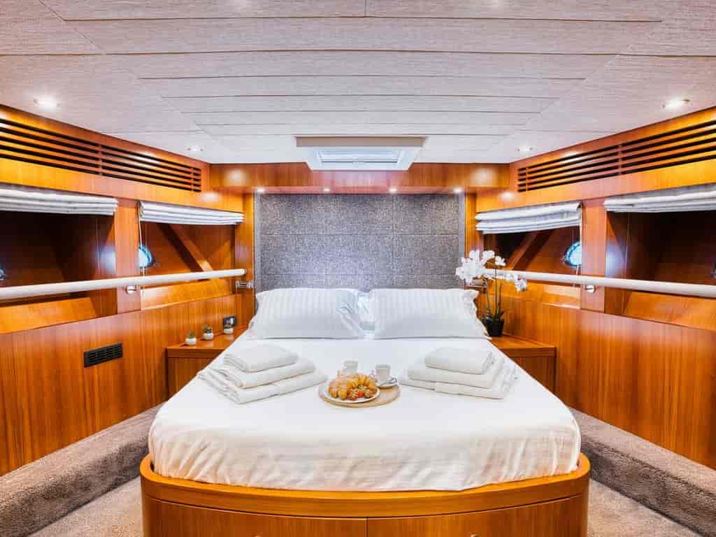 Boat picture 15
