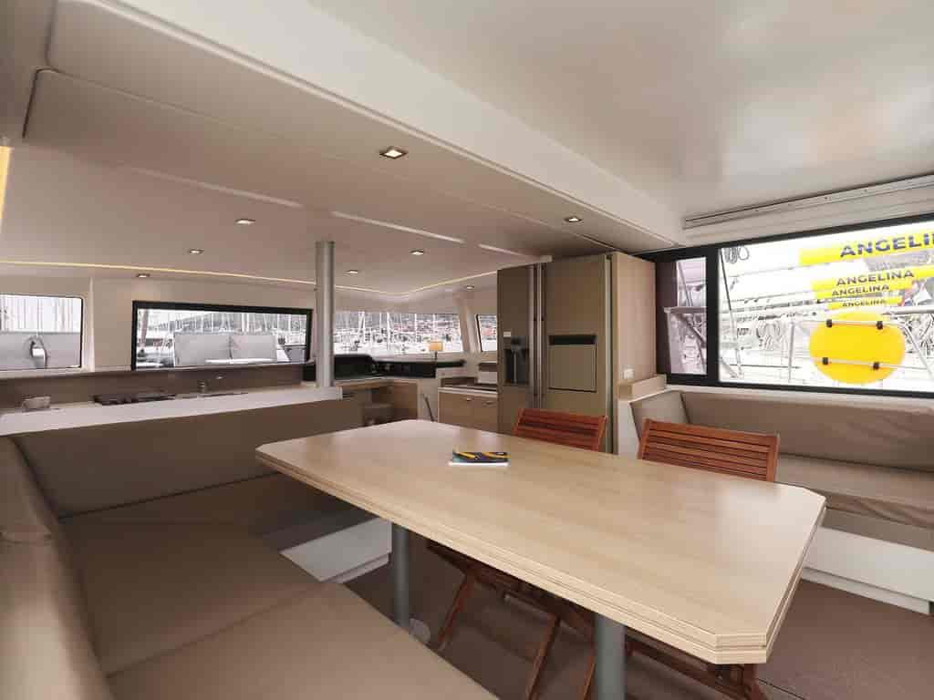 Boat picture 13
